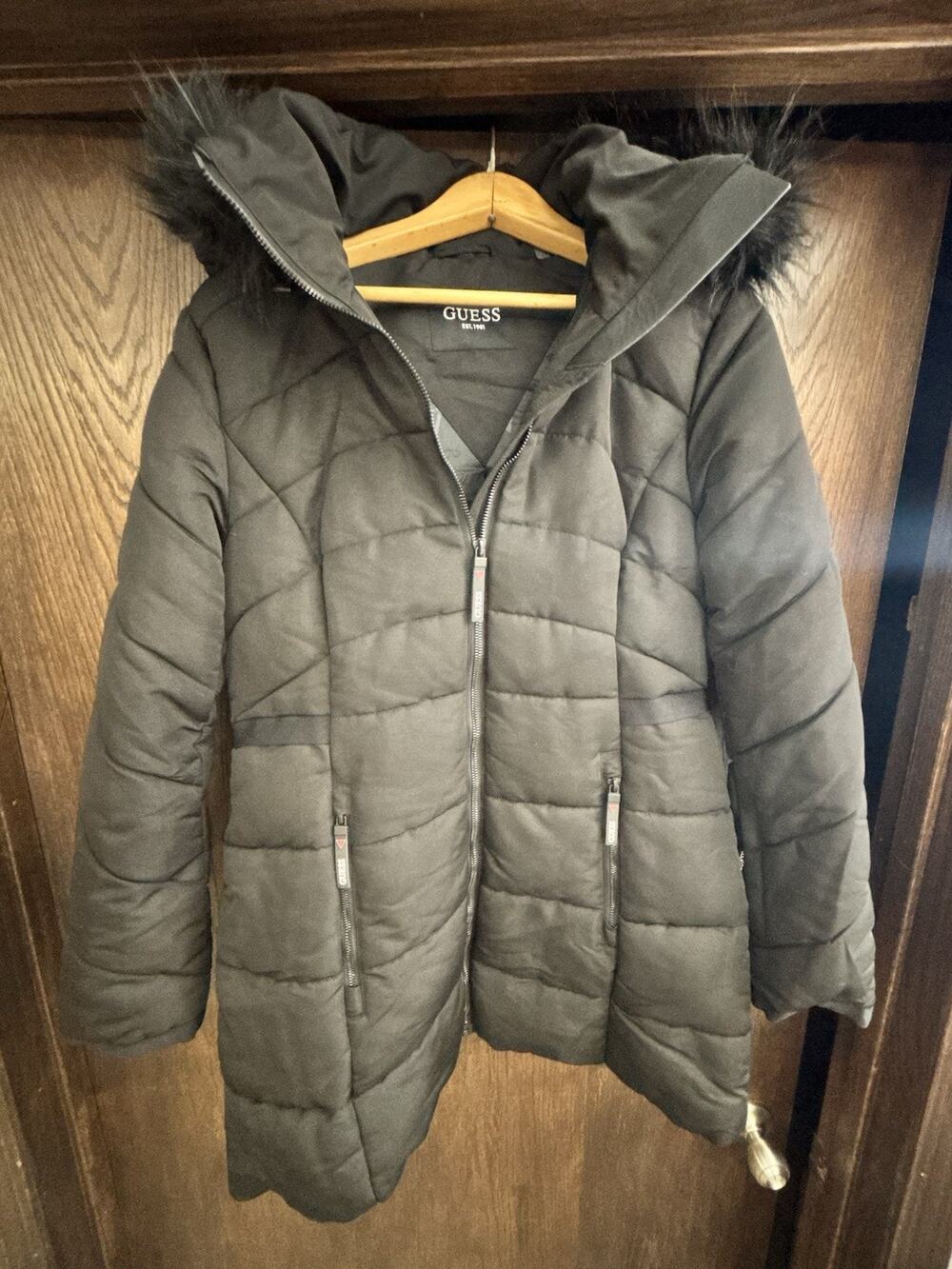 GUESS WOMENS Black PUFFER JACKET/FAUX FUR HOOD SZ Medium